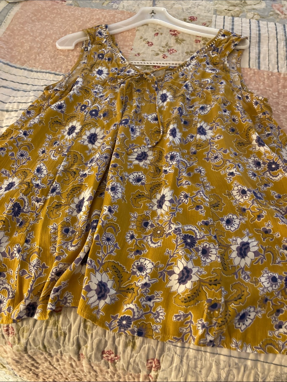 Doe & Rae Mustard Floral Tie-Neck Sleeveless Camisole